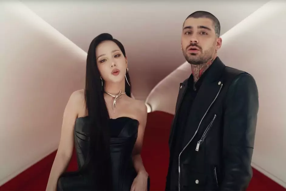Jisoo x Zayn - Eyes Closed