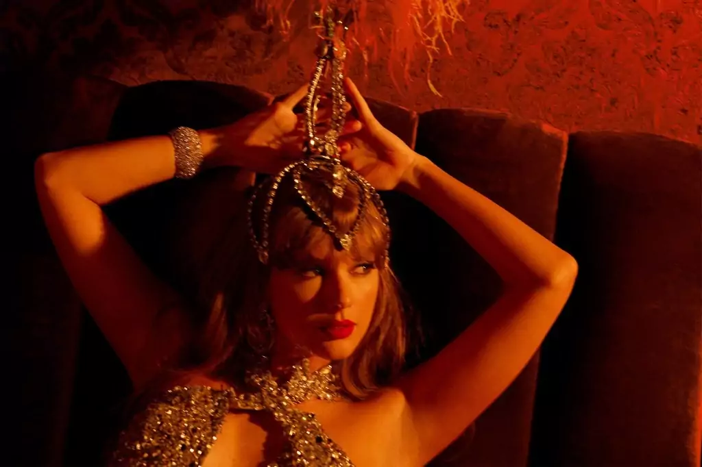 Taylor Swift's 'The Life of a Showgirl'